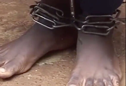 300 niños esclavos eran encadenados, violados y torturados en una escuela coránica de Nigeria