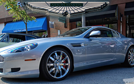 Uno de sus coches |  Flickr/CC/Chad Horwedel