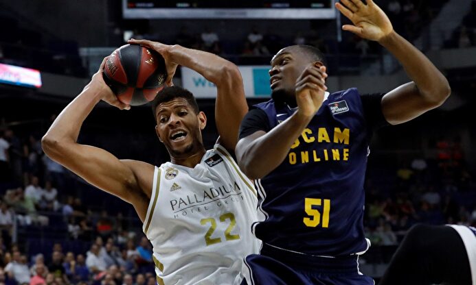 El Real Madrid gana cómodamente al UCAM Murcia en casa (97-69)