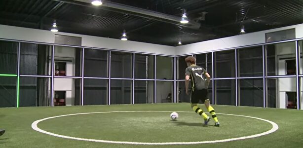 Footbonout, tecnología en la que fue pionera el Dortmund. |  Imagen TV