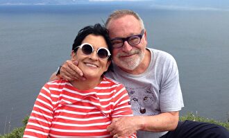 Fernando Savater junto a su mujer, Sara Torres |  Ariel