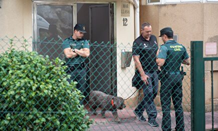 Registro en la casa que compartía la pareja |  EFE