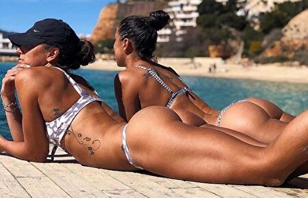 Las impresionantes gemelas Pin, las nadadoras que se ponen en forma en Instagram