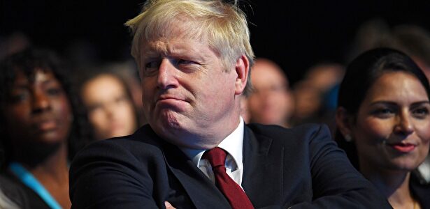 Rebaja de IVA para hostelería, ocio y turismo en Reino Unido | EFE