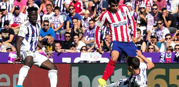 Lance del Valladolid-Atlético de Madrid disputado en Zorrilla. | EFE