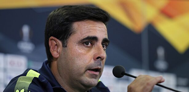 David Gallego deja de ser entrenador del Espanyol. |  EFE