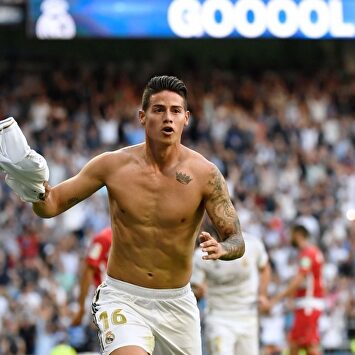 James celebra un gol contra el Granada en el Bernabéu. |  Cordon Press/Archivo
