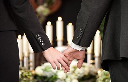 Internet ha permitido agilizar los trámites a la hora de organizar un entierro |  Pixabay