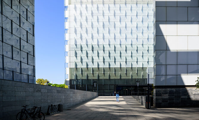 Edificio de la sede de Telefónica en Madrid | David Alonso Rincón