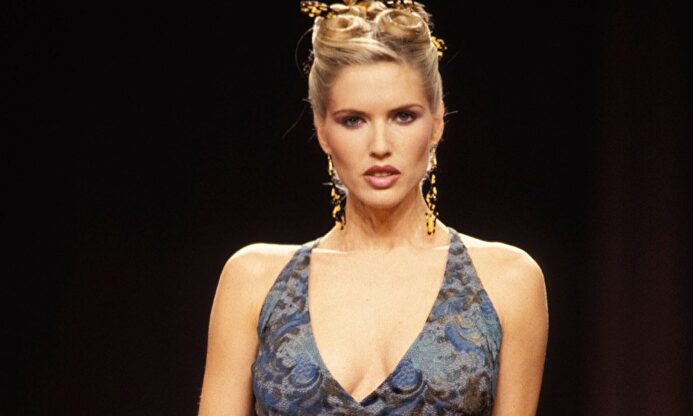 La belleza infinita de Judit Mascó, icónica supermodelo patria