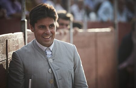 Crónica Rosa: Fran Rivera no quiere a Jesulín en la Goyesca de Ronda	