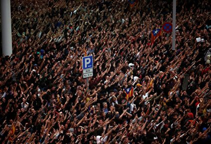 Graves disturbios y altercados en el aeropuerto de El Prat