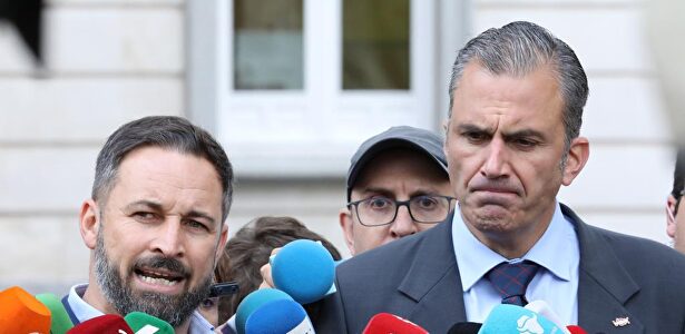 Santiago Abascal y el secretario general de Vox, Javier Ortega Smith. |  Alberto Cuéllar (Vox)