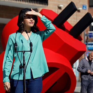 Arrimadas carga contra Pep Guardiola |  EFE