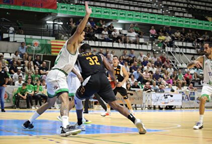 Último partido del Força Lleida en Barris Nord, ante el TAU Castellón |  Força Lleida