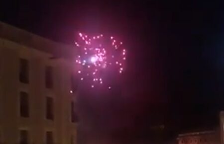 Los CDR lanzan un cohete al helicóptero de los Mossos en Barcelona