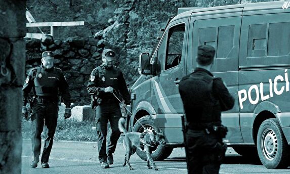 Policía y Guardia Civil acaban con la dichosa banda de ladrones que ponían en jaque a los futbolistas |  EFE