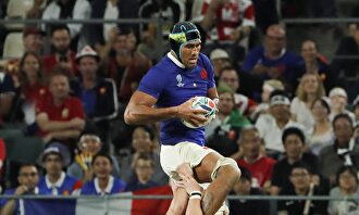 El violento codazo de Vahaamahina que condenó a Francia ante Gales