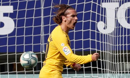 Antoine Griezmann celebra su gol ante el Eibar. |  EFE