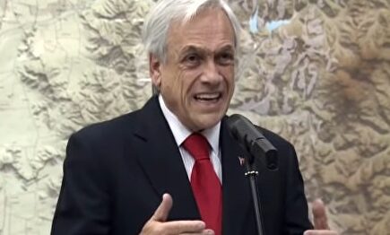 Sebastián Piñera en su comparecencia de este domingo por la noche. |  Imagen TV