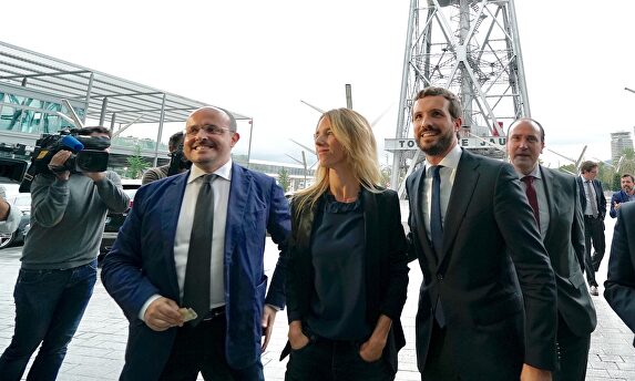 Fernández, Álvarez de Toledo y Casado este lunes. |  David Mudarra