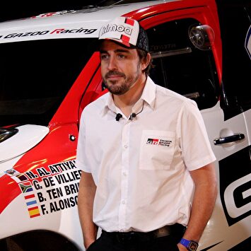 Fernando Alonso, durante la rueda de prensa celebrada en Port Aventura. |  EFE