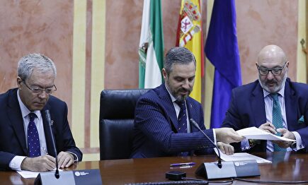 Velasco, Bravo y Hernández |  EFE