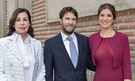 Carmen Martínez-Bordiú, Benjamín Rouget y Cynthia Rossi |  Gtres