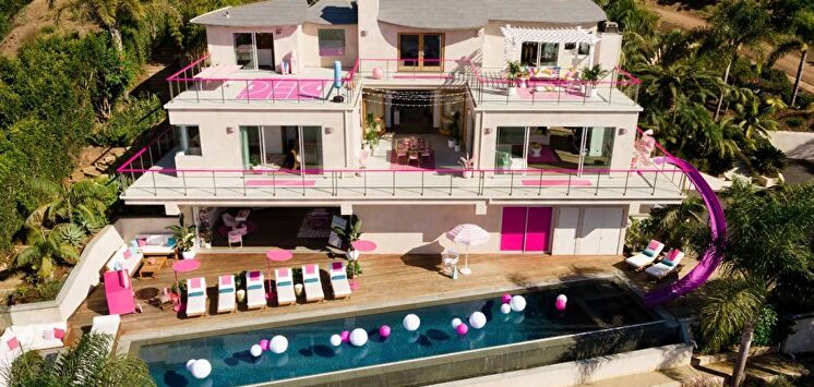 Mansión de Barbie Malibú |  Airbnb