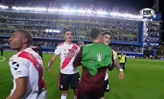 Boca despide a un miembro de seguridad por celebrar el triunfo de River y le contrata... ¡River! 