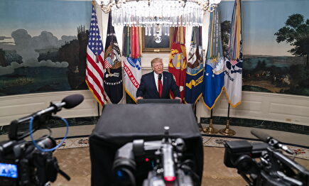 El presidente de Estados Unidos, Donald Trump, anuncia la muerte del líder del Estado Islámico. |  EFE