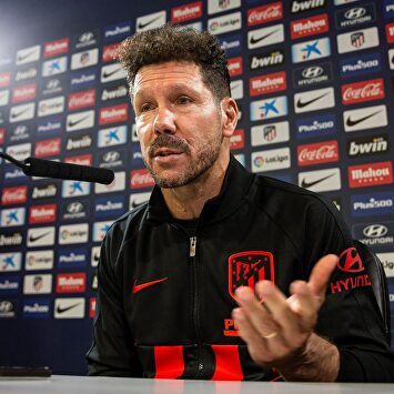 Simeone atiende a los medios de comunicación en rueda de prensa. |  EFE