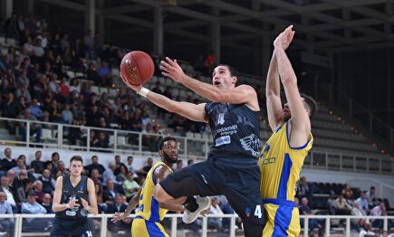 Craft ataca el aro del Arka Gdynia en su último partido en la Eurocup |  Cordon Press