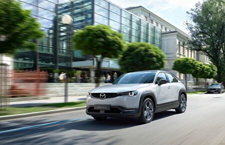 Mazda MX-30: el primer eléctrico de la marca