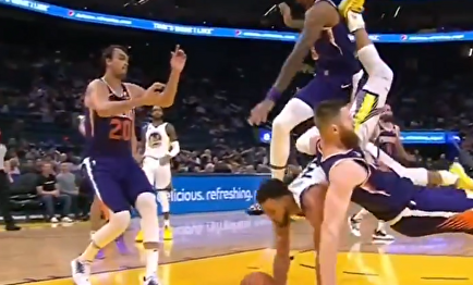 Terremoto en la NBA: Stephen Curry se rompe una mano