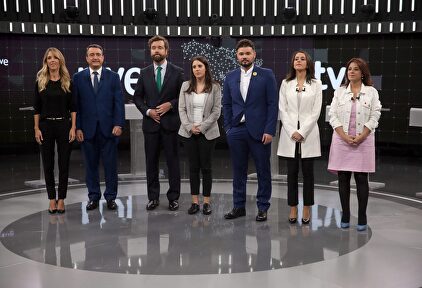 Álvarez de Toledo, Esteban, Espinosa, Montero, Rifián, Arrimadas y Lastra. |  EFE