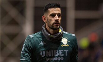 Kiko Casilla, en un partido con el Leeds |  Cordon Press