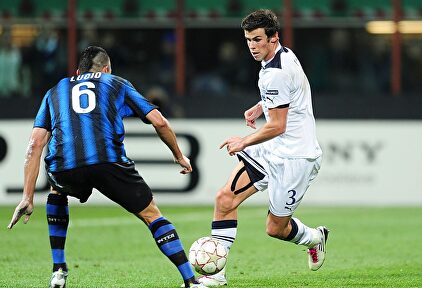 La UEFA anima a Bale recordando su primer gran momento en la élite