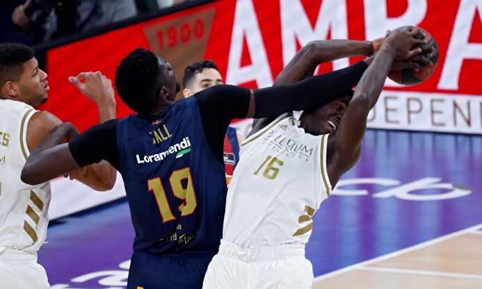 La máxima competición del baloncesto europeo echa el cierre |  EFE