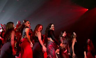 La exaltación flamenca de Rosalía en los MTV