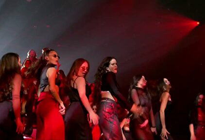 La exaltación flamenca de Rosalía en los MTV