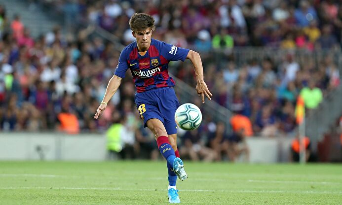 Riqui Puig en el Trofeo Joan Gamper con el FC Barcelona en el Camp Nou. |  Cordon Press