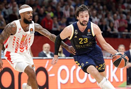 Sergio Llull (d), en acción ante el Estrella Roja. |  EFE