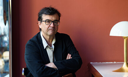 El escritor Javier Cercas, entrevistado para Libertad Digital. |  David Alonso Rincón