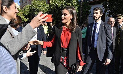 El look de Letizia con guiño a Andalucía que no termina de convencer