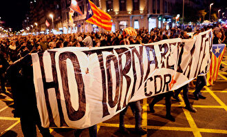 Federico a las 8: El Gobierno debe intervenir Cataluña