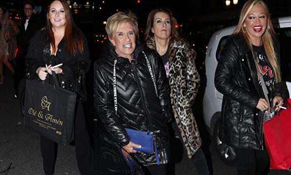 Todos los invitados VIP al "fiestón" de cumpleaños de Belén Esteban (y su regalo más sorprendente)