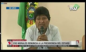 Evo Morales renuncia a la presidencia