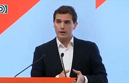 Albert Rivera dimite, renuncia a su escaño y deja la política