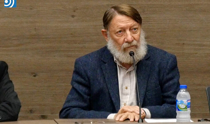Stéphane Courtois: "El comunismo tiene la voluntad de desencadenar una guerra civil permanente"